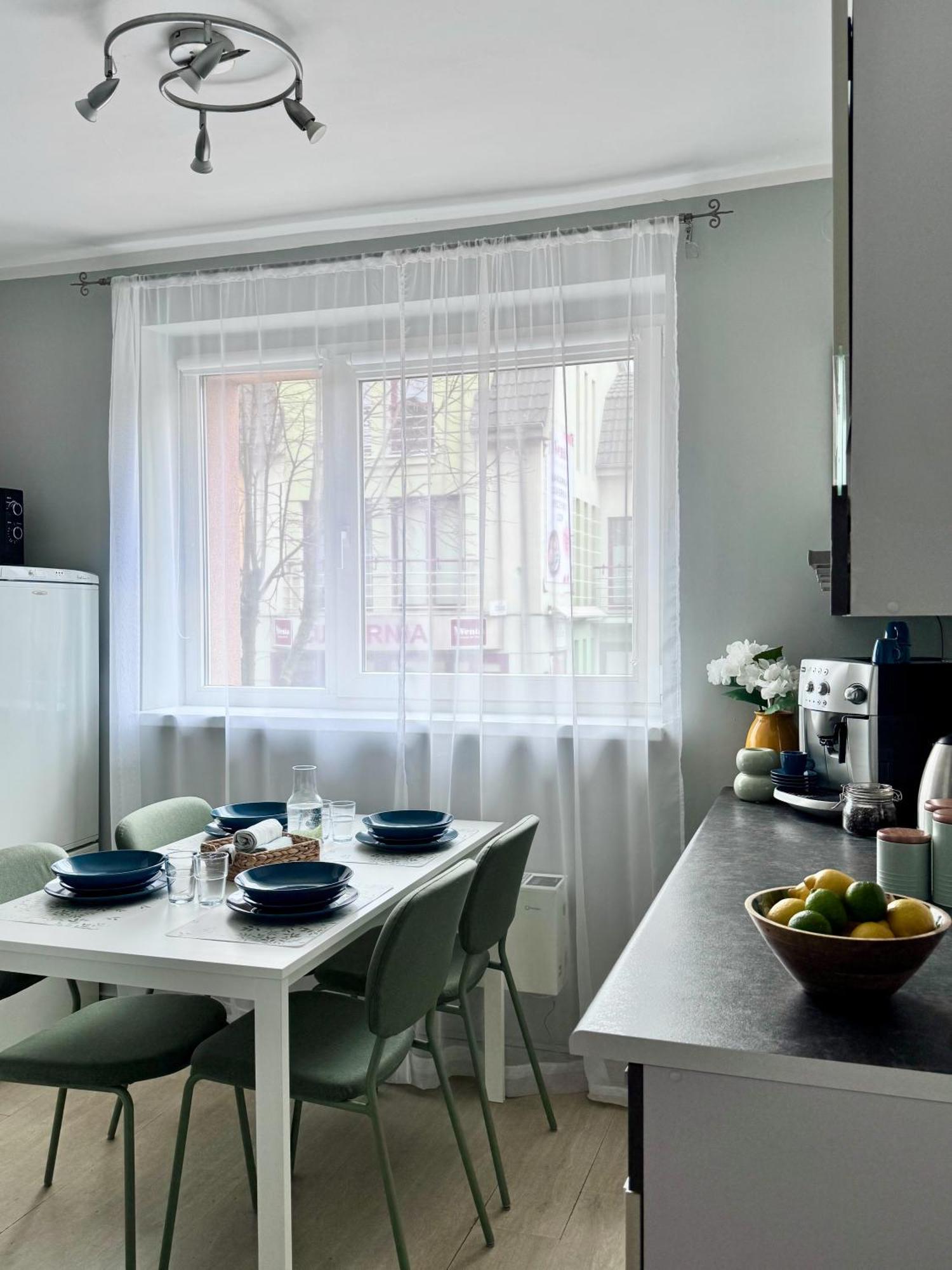 Apartament W Centrum Leby Zofia Леба Екстериор снимка